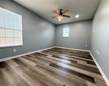 10638 Dawns Light Drive - Photo Thumbnail 48