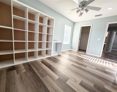 10638 Dawns Light Drive - Photo Thumbnail 52