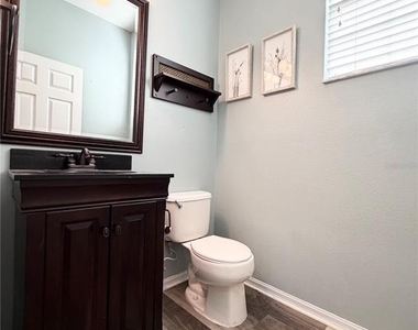 10638 Dawns Light Drive - Photo Thumbnail 28