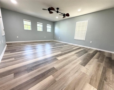10638 Dawns Light Drive - Photo Thumbnail 33