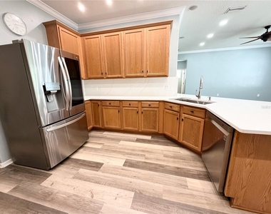 10638 Dawns Light Drive - Photo Thumbnail 13