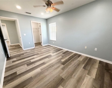 10638 Dawns Light Drive - Photo Thumbnail 49