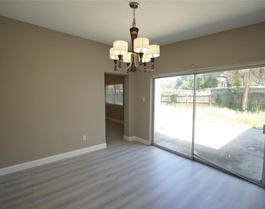 3519 W Price Avenue - Photo Thumbnail 15