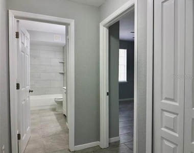 17101 Carrington Park Drive - Photo Thumbnail 20