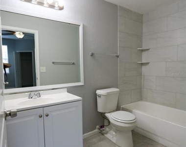 17101 Carrington Park Drive - Photo Thumbnail 13