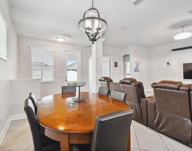 2776 Satilla Loop - Photo Thumbnail 31