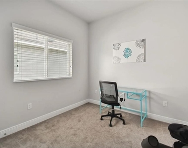 2776 Satilla Loop - Photo Thumbnail 16