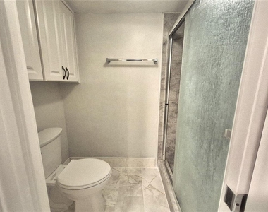 222 Caryl Way - Photo Thumbnail 30
