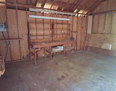 6735 Ravenwood Street - Photo Thumbnail 13