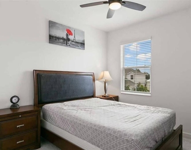308 Shore Crab Way - Photo Thumbnail 17
