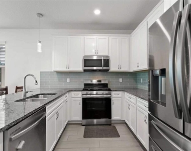 308 Shore Crab Way - Photo Thumbnail 4