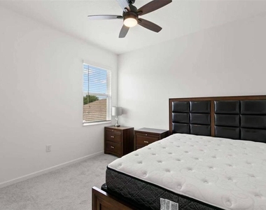 308 Shore Crab Way - Photo Thumbnail 18