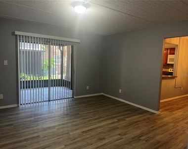1125 83rd Avenue - Photo Thumbnail 2