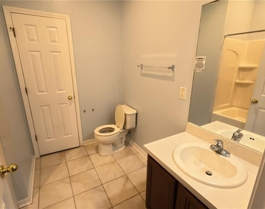 1701 Chalksand Way - Photo Thumbnail 6