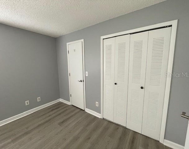 1812 Bough Avenue - Photo Thumbnail 14