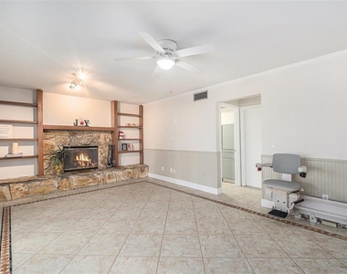 4611 Landscape Drive - Photo Thumbnail 5