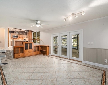 4611 Landscape Drive - Photo Thumbnail 22