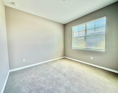34329 Evergreen Hill Court - Photo Thumbnail 26