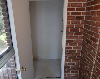 1061 85th Terrace N - Photo Thumbnail 19
