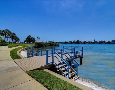 7902 Sailboat Key Boulevard S - Photo Thumbnail 43
