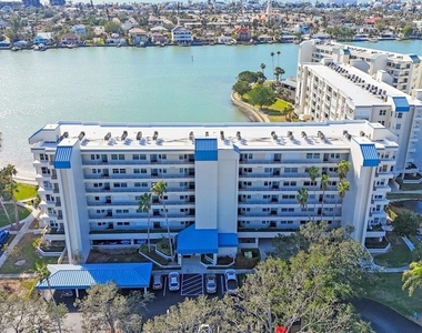 7902 Sailboat Key Boulevard S - Photo Thumbnail 48