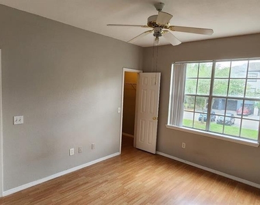 13015 Sanctuary Cove Drive - Photo Thumbnail 21