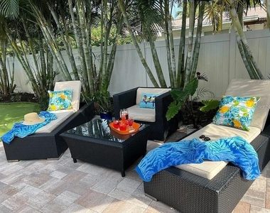 6770 15th Avenue N - Photo Thumbnail 19