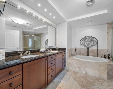 1350 Gulf Boulevard - Photo Thumbnail 18