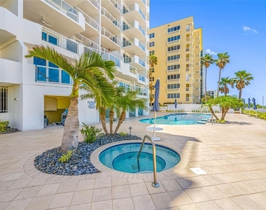 1350 Gulf Boulevard - Photo Thumbnail 28