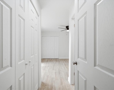 15446 E Pond Woods Drive - Photo Thumbnail 22