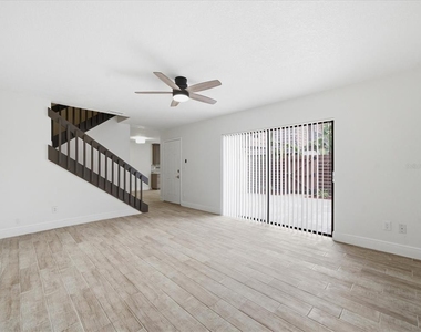 15446 E Pond Woods Drive - Photo Thumbnail 14