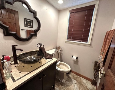 8834 Whispering Oaks Trail - Photo Thumbnail 18