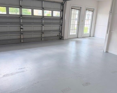 8708 Maple Lake Place - Photo Thumbnail 28