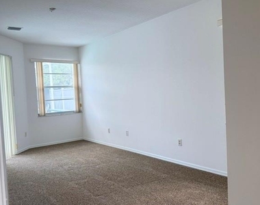 8708 Maple Lake Place - Photo Thumbnail 7