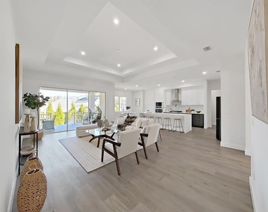 4716 Hickory Oak Drive - Photo Thumbnail 8