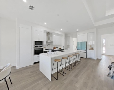 4716 Hickory Oak Drive - Photo Thumbnail 11