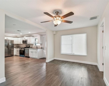 650 E Tarpon Avenue - Photo Thumbnail 10