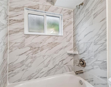 650 E Tarpon Avenue - Photo Thumbnail 33