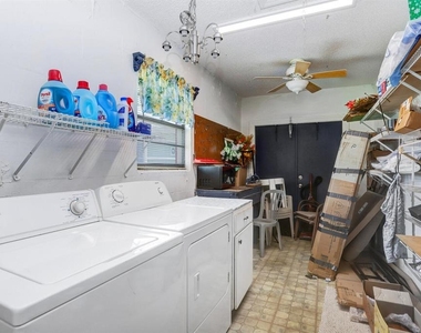 2210 Greenhaven Drive - Photo Thumbnail 4