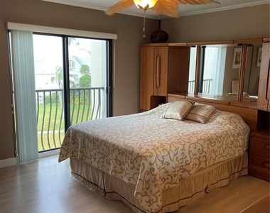 895 S Gulfview Boulevard - Photo Thumbnail 25