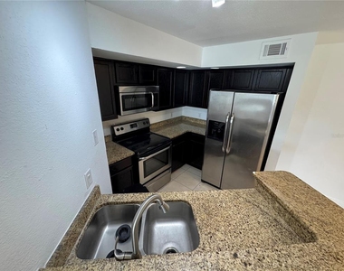4532 Commander Drive - Photo Thumbnail 7