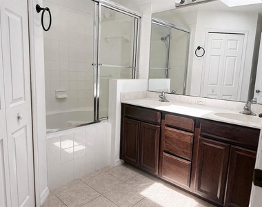 4907 Terrapin Boulevard - Photo Thumbnail 12