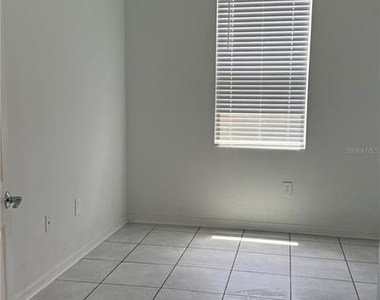 4241 N Little Owl Lane - Photo Thumbnail 3