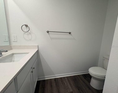 8571 Cape Fox Cove - Photo Thumbnail 18