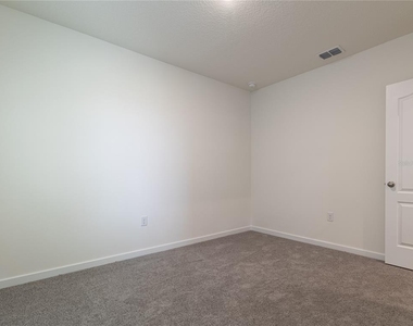 2869 House Finch Road - Photo Thumbnail 9