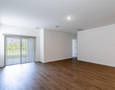 2869 House Finch Road - Photo Thumbnail 6
