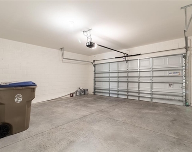 2869 House Finch Road - Photo Thumbnail 18