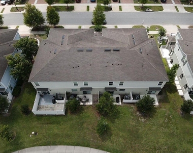 2749 Pleasant Cypress Circle - Photo Thumbnail 18