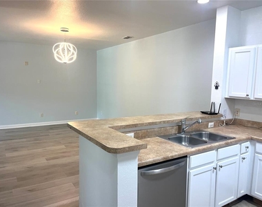 3177 Feltrim Place - Photo Thumbnail 18