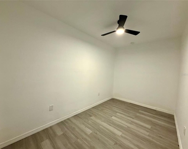 701 Alfred Drive - Photo Thumbnail 23
